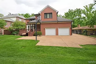 223 Lancaster Dr, Clayton, MO 63105 - Photo 32