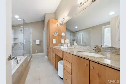 223 Lancaster Drive, Clayton, MO 63105 - Photo 22