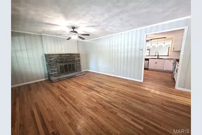 12102 McKelvey Road, Maryland Heights, MO 63043 - Photo 16