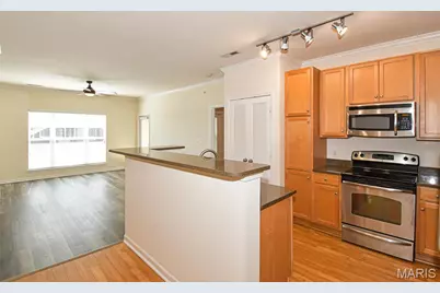1270 Strassner Drive #3403, Saint Louis, MO 63144 - Photo 6