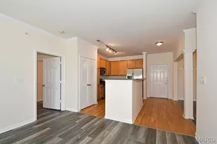 1270 Strassner Dr, Saint Louis, MO 63144 - Photo 14