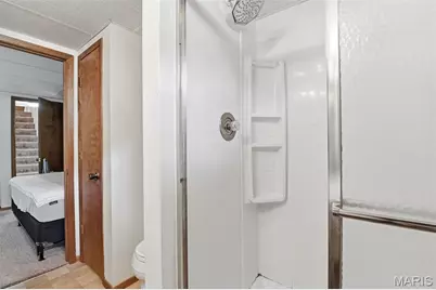 776 Coach Light Lane, Hazelwood, MO 63042 - Photo 28
