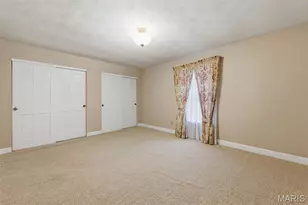 537 Huntercreek Ridge Ct, Des Peres, MO 63131 - Photo 20