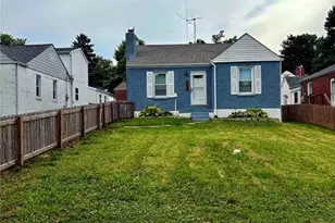 8257 Watson Rd, Saint Louis, MO 63119 - Photo 2