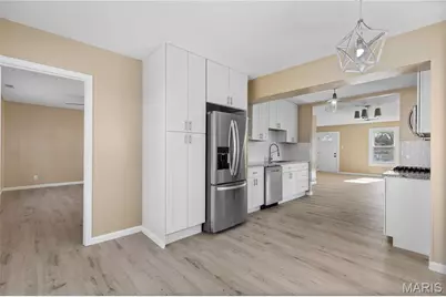 8257 Watson Road, Saint Louis, MO 63119 - Photo 16
