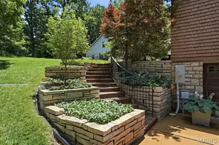 444 Sherwood Dr, Webster Groves, MO 63119 - Photo 66