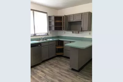 [Address not provided], Saint Louis, MO 63137 - Photo 8