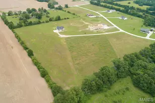 22845 Jewell Lynn Ct, Warrenton, MO 63383 - Photo 4