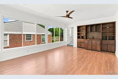 8412 Old Bonhomme Road, University City, MO 63132 - Photo 8