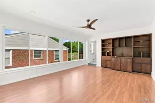 8412 Old Bonhomme Rd, University City, MO 63132 - Photo 8