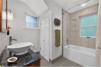 900 Trinity Avenue, University City, MO 63130 - Photo 18