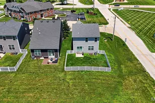 136 Katiemist Dr, Saint Peters, MO 63376 - Photo 38
