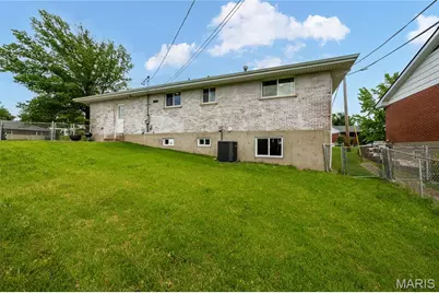 2501 Reav Tel Court, Mehlville, MO 63125 - Photo 28