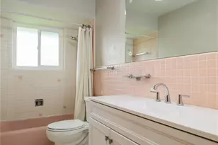 2501 Reav Tel Ct, Mehlville, MO 63125 - Photo 10