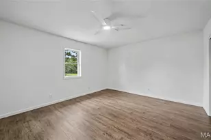 8107 State Hwy 185, Leslie, MO 63056 - Photo 12