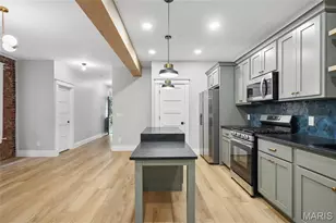 4165 Russell Blvd, Saint Louis, MO 63110 - Photo 10