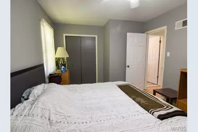 4649 Oregon Avenue, Saint Louis, MO 63111 - Photo 12