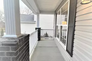231 Burrograss Dr, Wentzville, MO 63385 - Photo 2