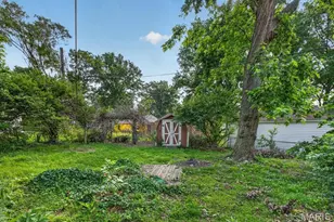 7407 Balfour Dr, Hanley Hills, MO 63133 - Photo 14
