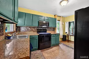 22 Jefferson Dr, Bowling Green, MO 63334 - Photo 14