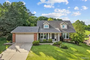 647 Waterford Ridge Dr, Ballwin, MO 63021 - Photo 1