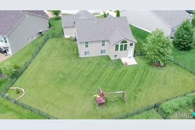 708 Bellingrath Gardens Court, Wentzville, MO 63385 - Photo 2