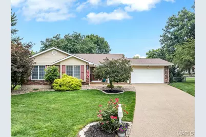 10 Lake Port Court, Saint Peters, MO 63376 - Photo 1