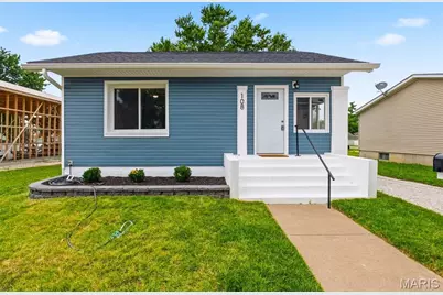 108 S Science Street, Bowling Green, MO 63334 - Photo 2