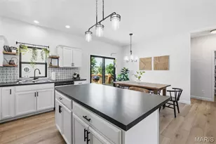 205 May Ave, Winfield, MO 63389 - Photo 8