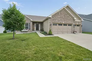 2384 Chemin Ave, Saint Charles, MO 63301 - Photo 1