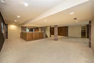 425 Kenilworth Ln, Ballwin, MO 63011 - Photo 42