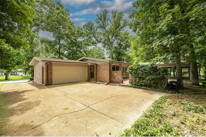 425 Kenilworth Lane, Ballwin, MO 63011 - Photo 62