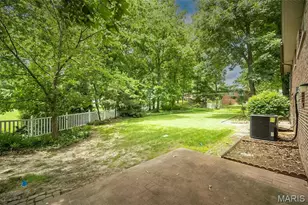 425 Kenilworth Ln, Ballwin, MO 63011 - Photo 58