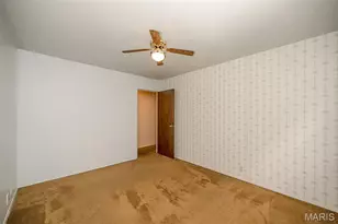 425 Kenilworth Ln, Ballwin, MO 63011 - Photo 30