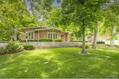 425 Kenilworth Lane, Ballwin, MO 63011 - Photo 8