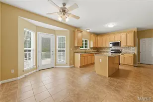 109 Snake River Dr, O'Fallon, MO 63368 - Photo 6
