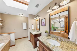 240 Whiting Ln, Chesterfield, MO 63005 - Photo 22