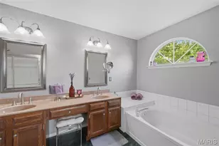 1010 Waldo Ln, Saint Charles, MO 63304 - Photo 36