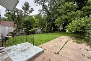 3231 Edmundson Rd, Saint Louis, MO 63114 - Photo 4