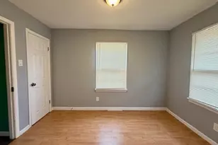 3231 Edmundson Rd, Saint Louis, MO 63114 - Photo 6