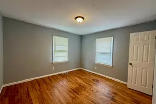 3231 Edmundson Rd, Saint Louis, MO 63114 - Photo 10