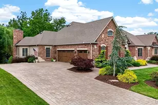 10 Wynnbrook Manor Dr, Saint Charles, MO 63301 - Photo 2