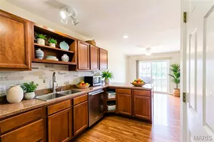 130 Chesapeake Trce, Wentzville, MO 63385 - Photo 10