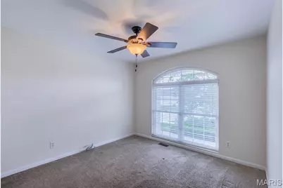 130 Chesapeake Trace, Wentzville, MO 63385 - Photo 6