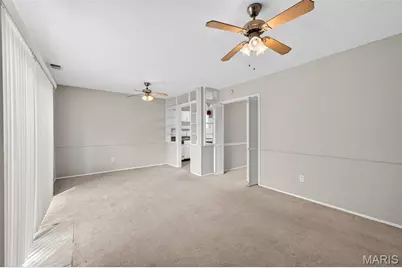4542 Frederickton Court, Saint Louis, MO 63128 - Photo 10