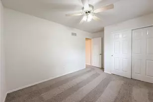 246 Royalltrail Ln, O'Fallon, MO 63368 - Photo 10