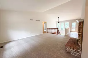 246 Royalltrail Ln, O'Fallon, MO 63368 - Photo 6