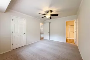 246 Royalltrail Ln, O'Fallon, MO 63368 - Photo 4