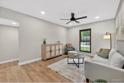 1327 Brandywine Lane, Saint Peters, MO 63376 - Photo 6