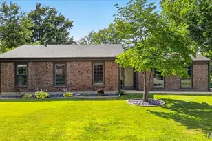 1327 Brandywine Ln, Saint Peters, MO 63376 - Photo 1